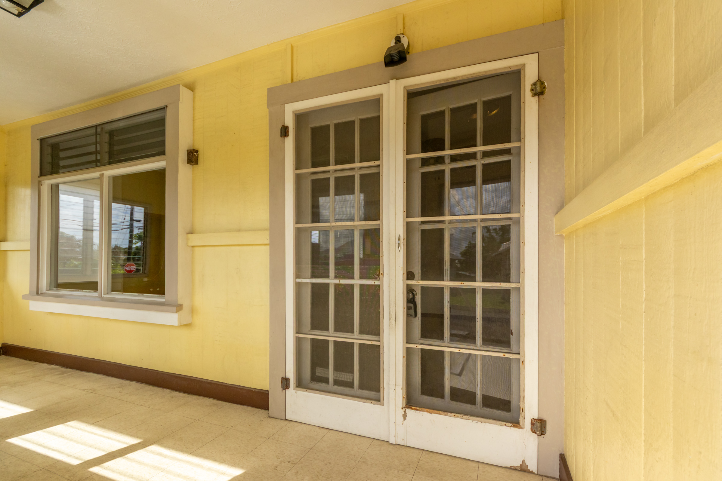 38 LEI ST