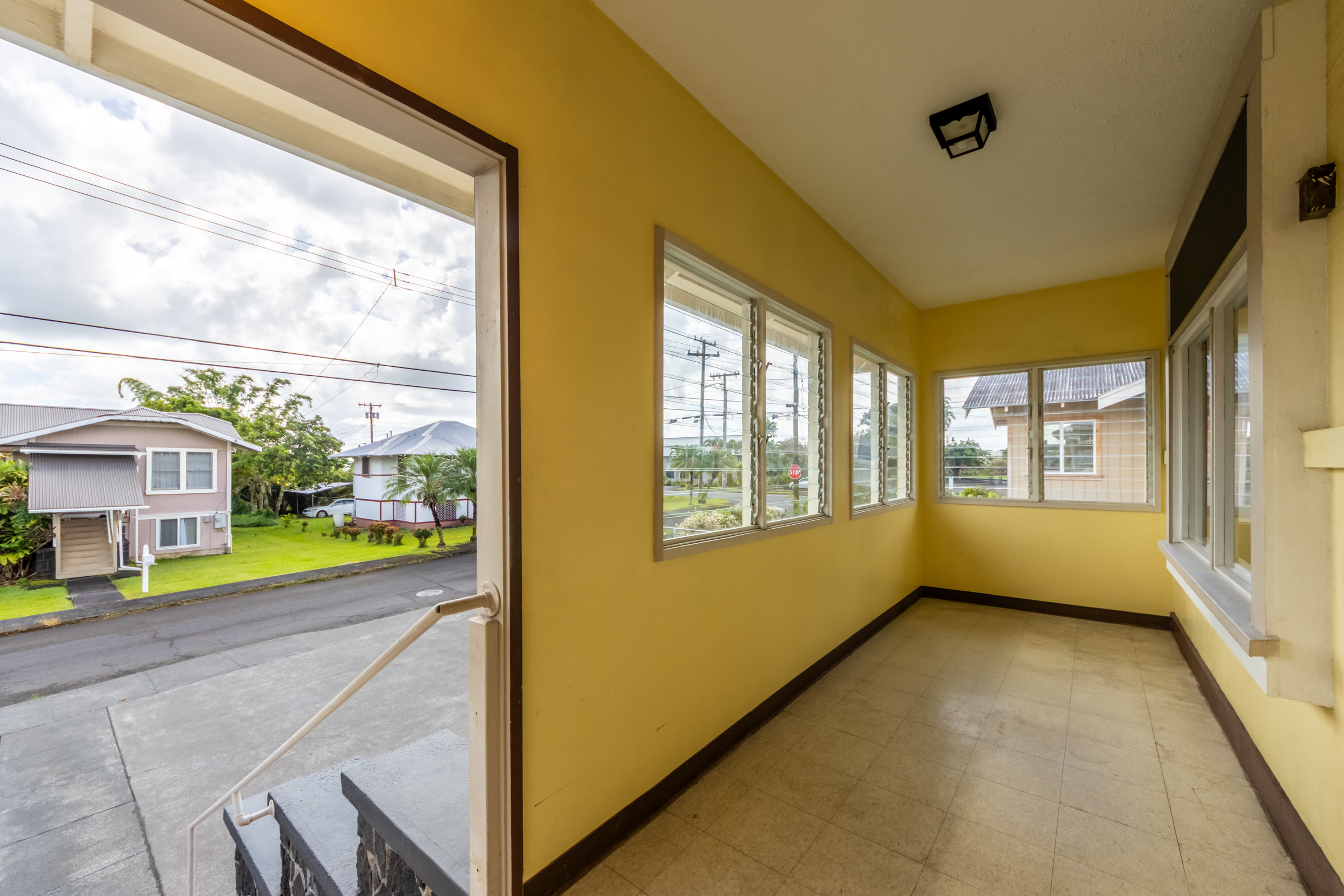 38 LEI ST