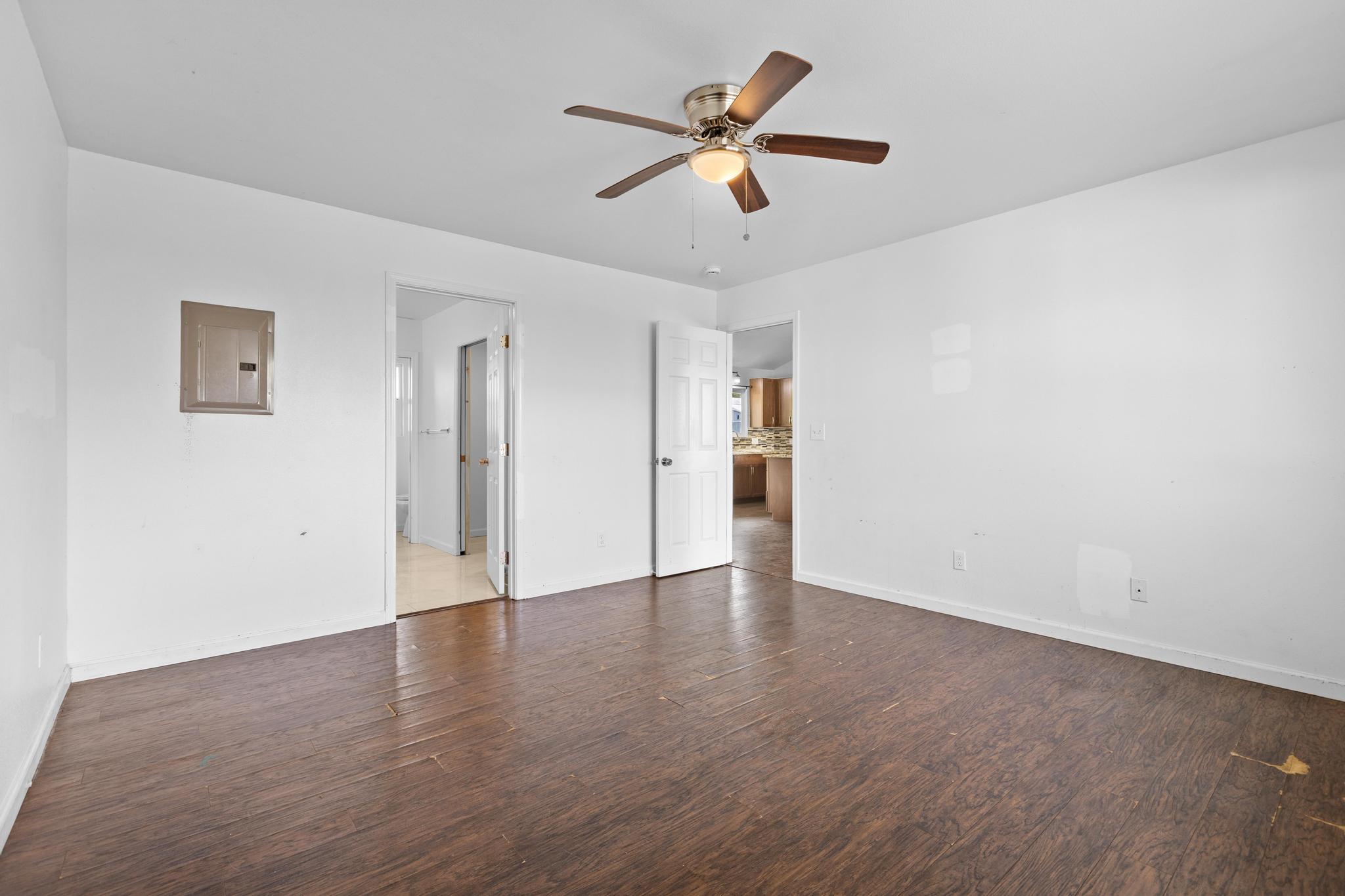 18-7892 PELEKE RD