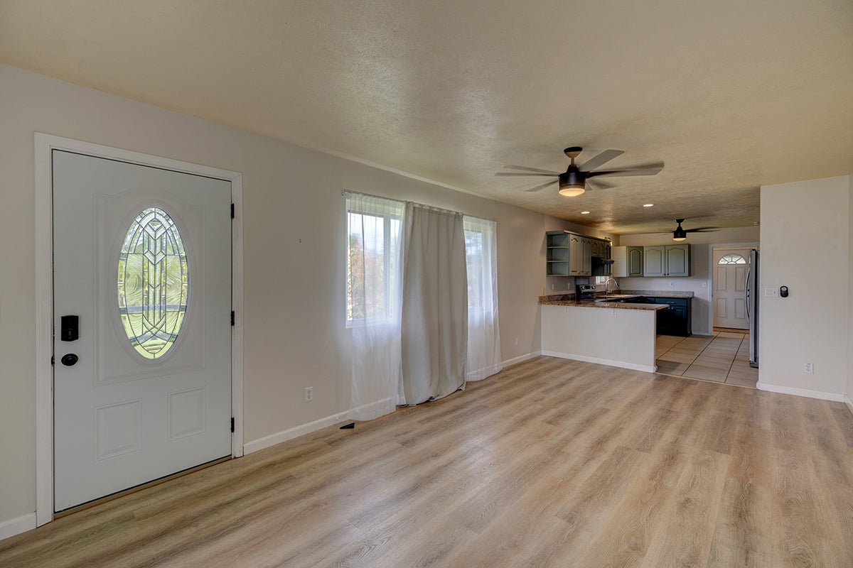 15-1710 10TH AVE