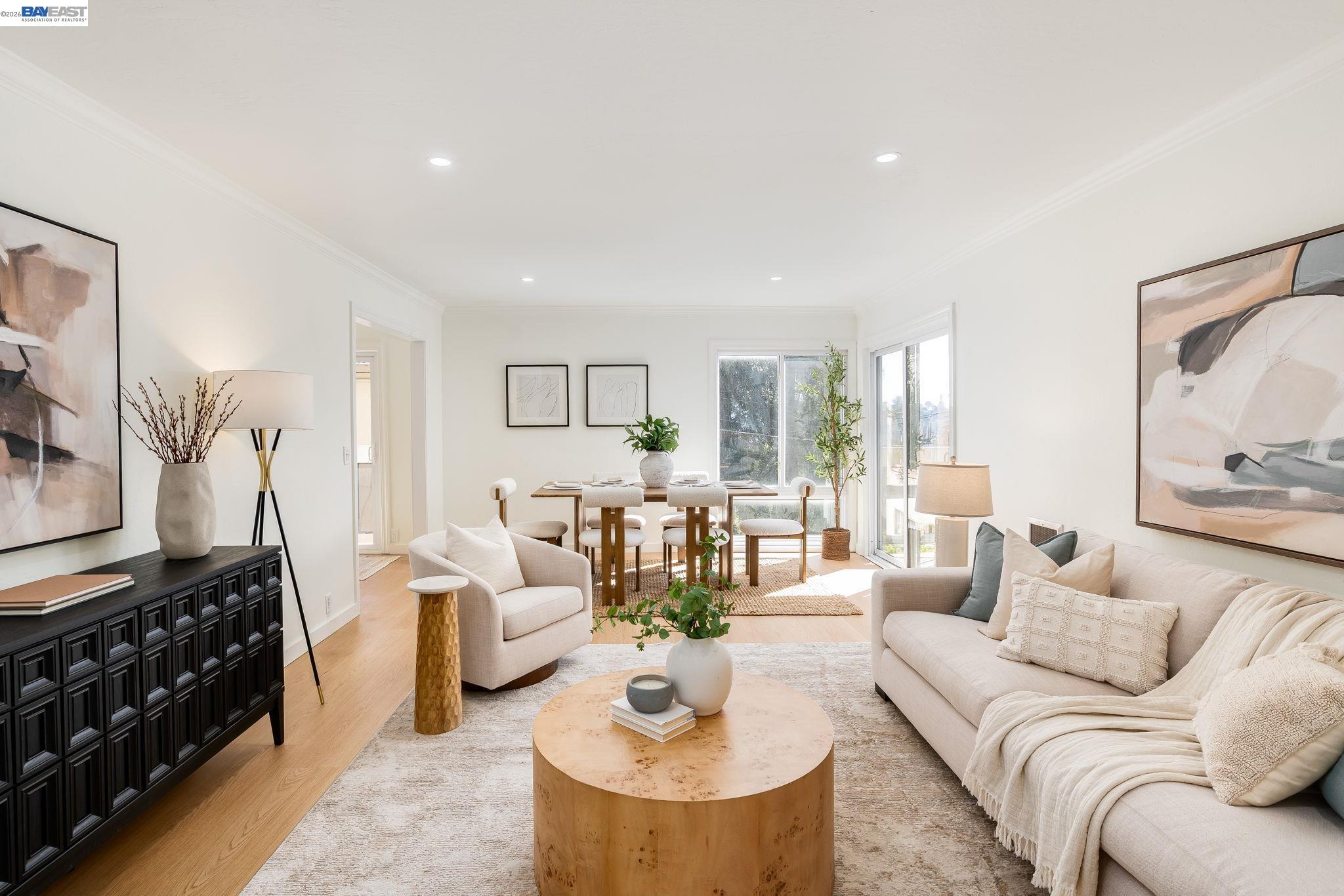 6558 Lucas Ave # 202