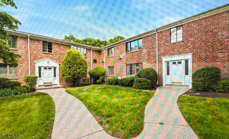 26B Troy Dr b