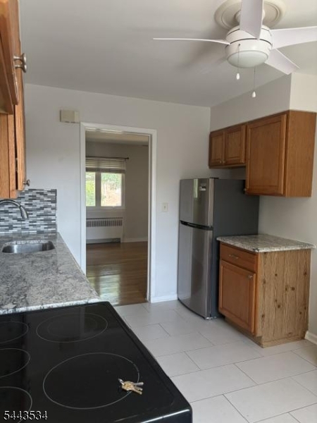 26B Troy Dr b