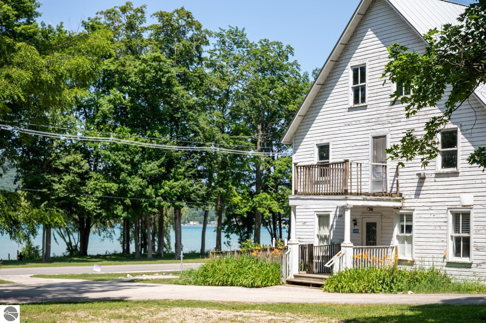 7345 W Glenmere Road