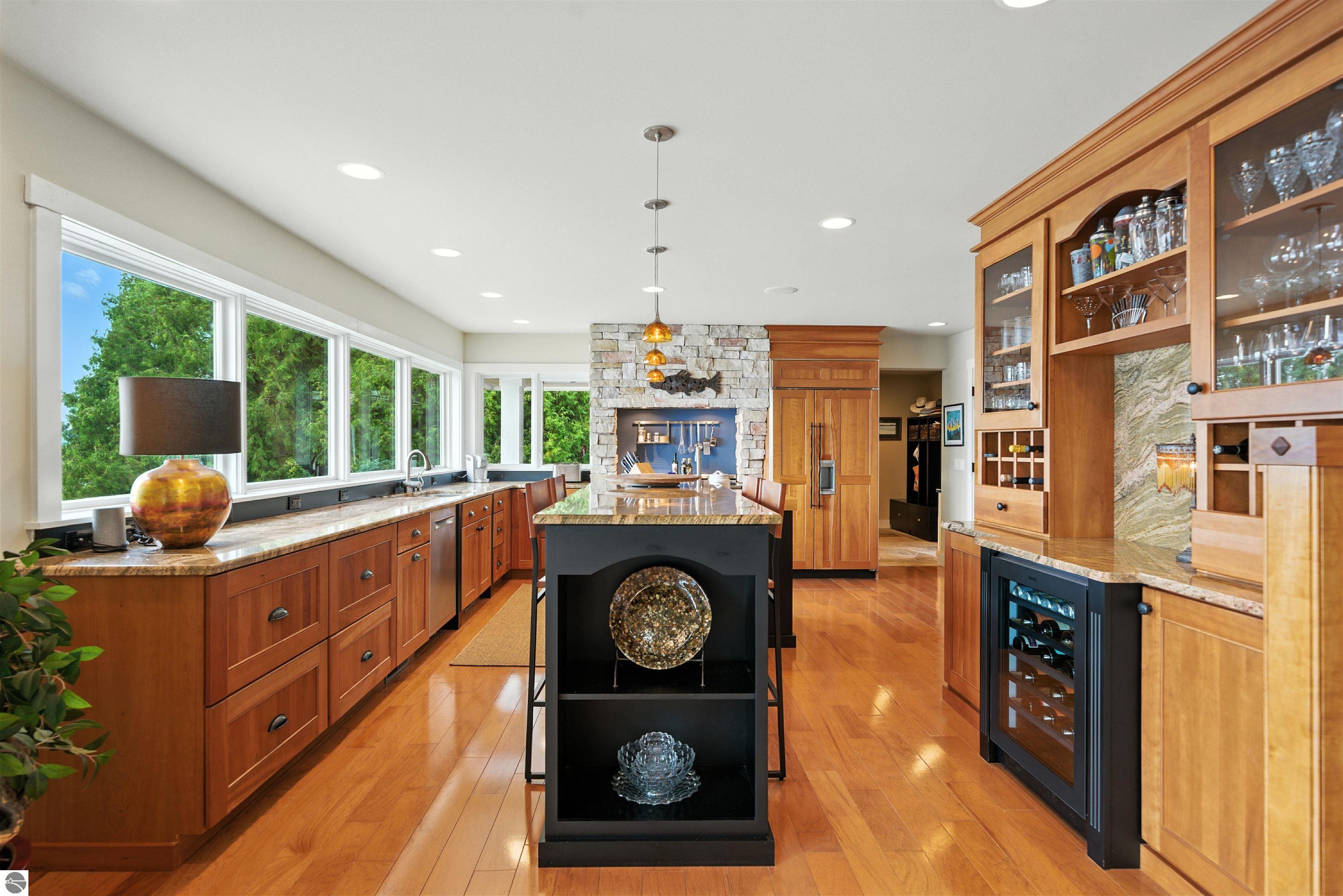 400 S Stony Point Road