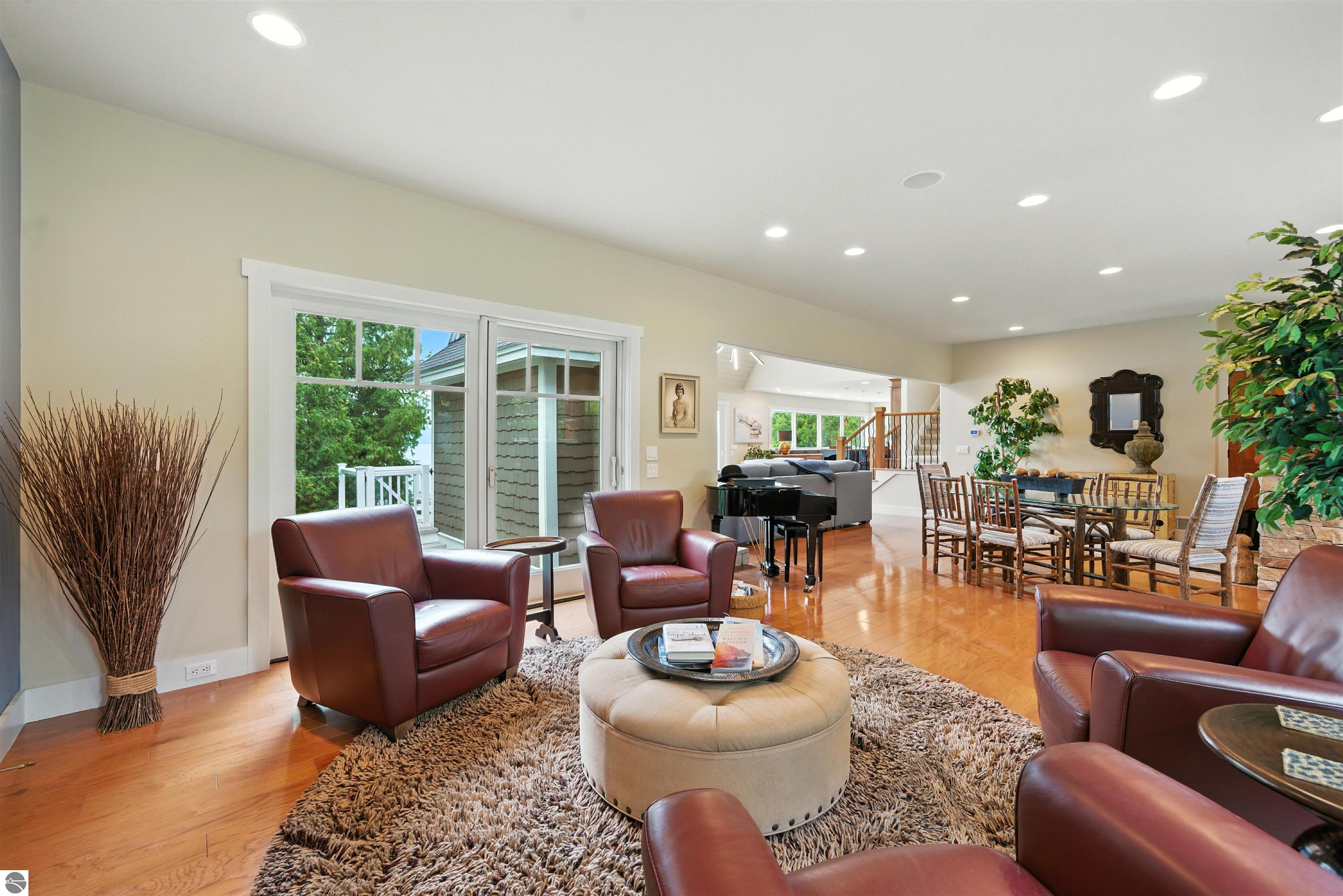 400 S Stony Point Road