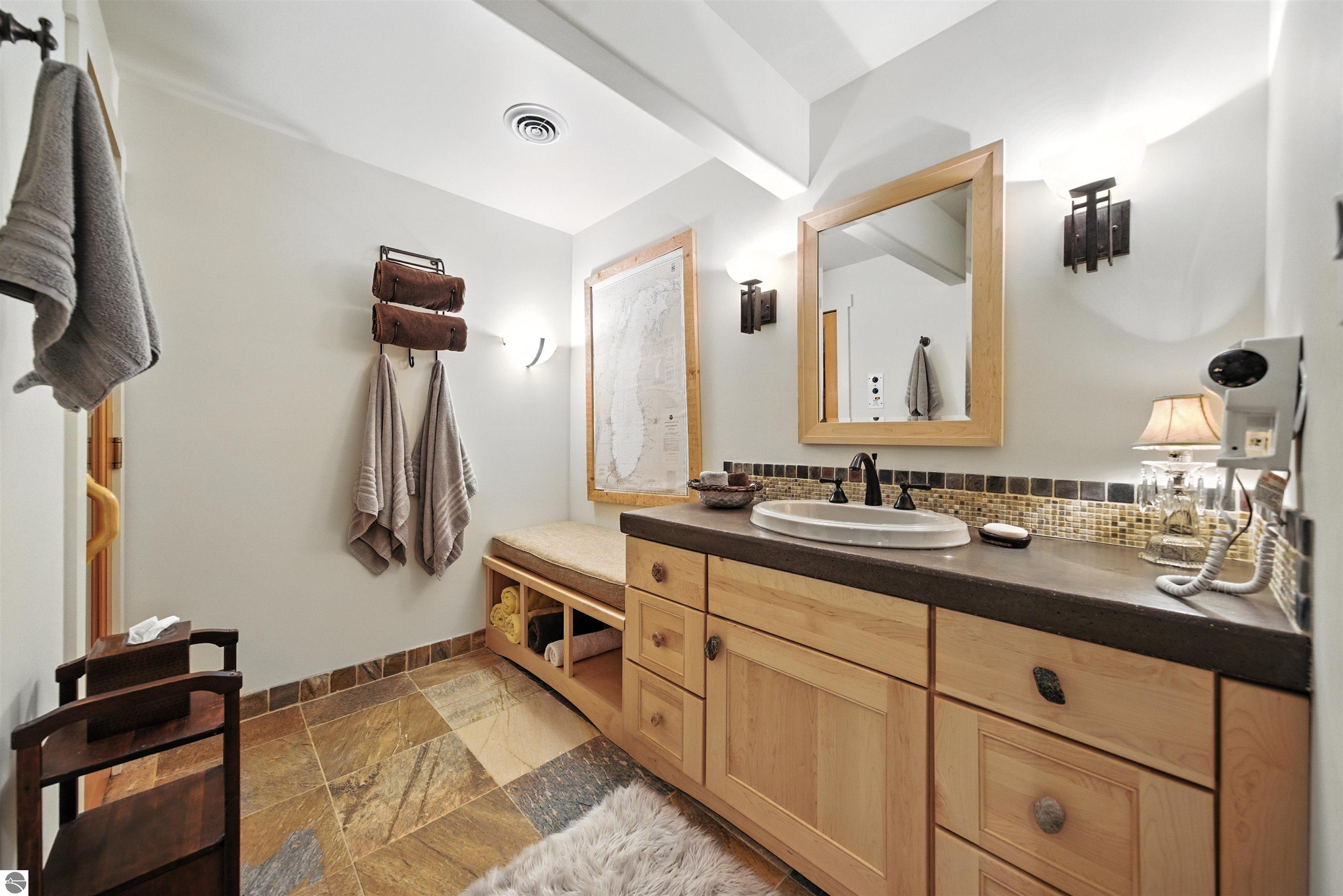 400 S Stony Point Road