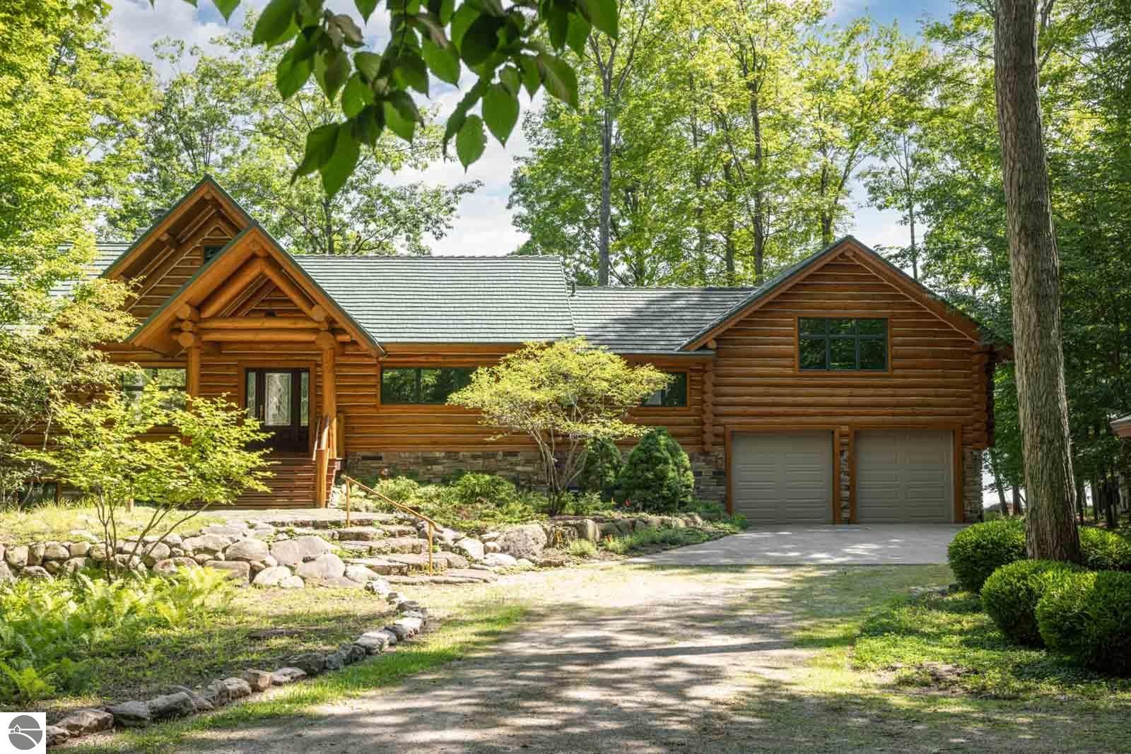 788 E Traverse Lake Road