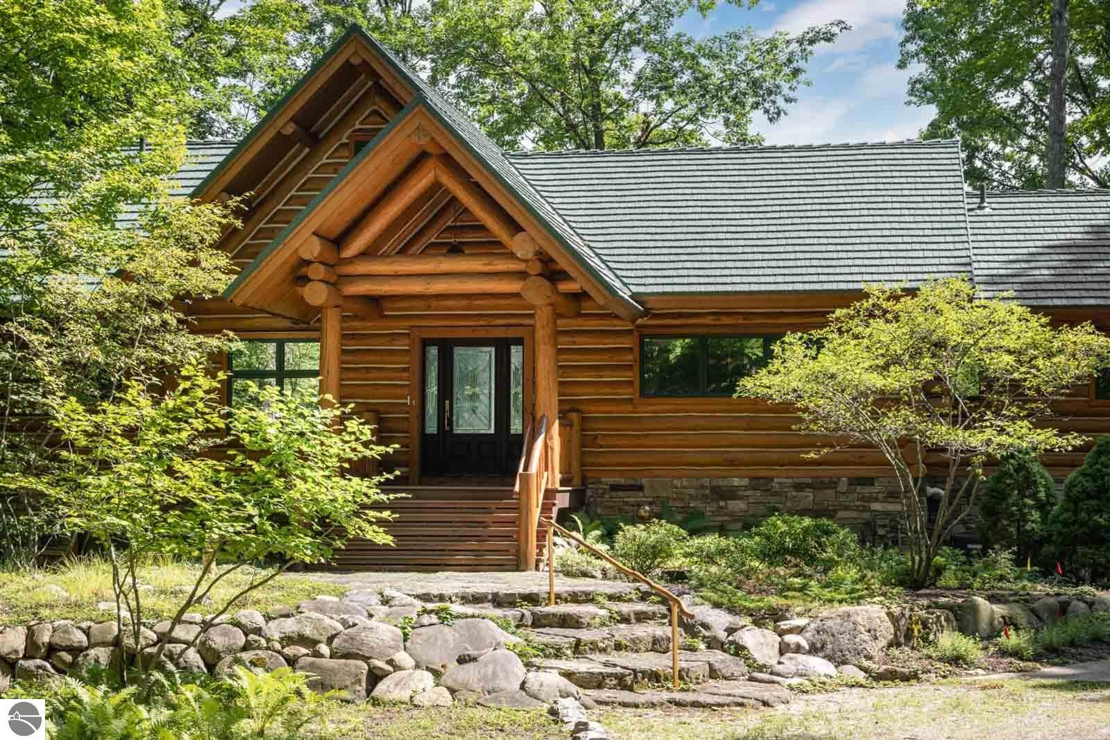 788 E Traverse Lake Road