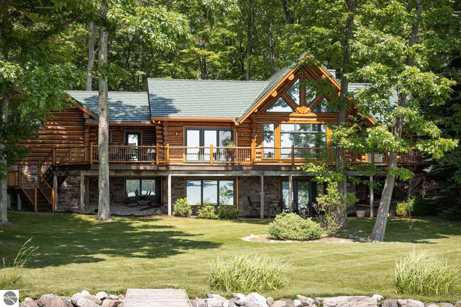 788 E Traverse Lake Road