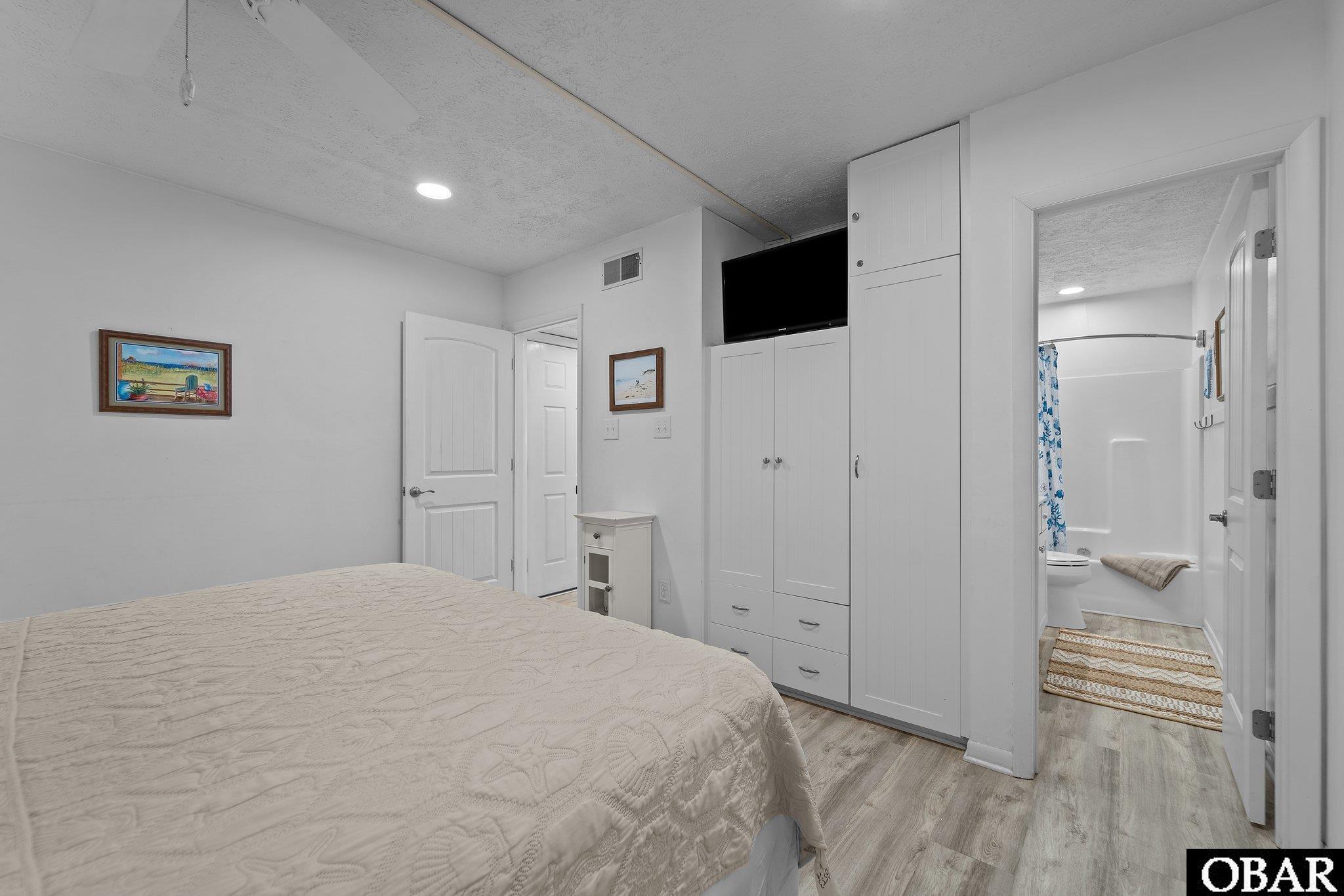 117 Sea Colony Drive Unit 105A