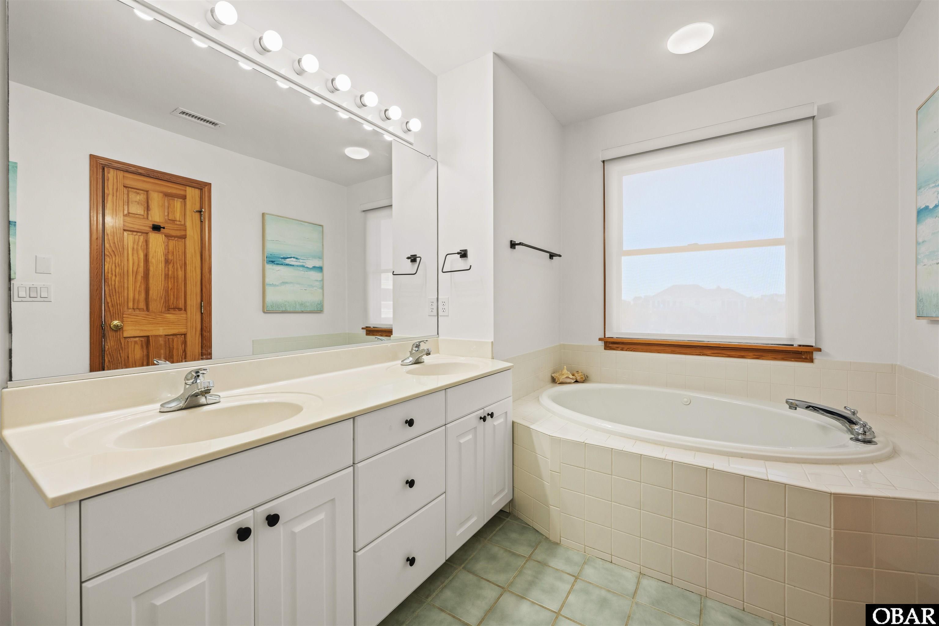 880 Lighthouse Drive Lot #17