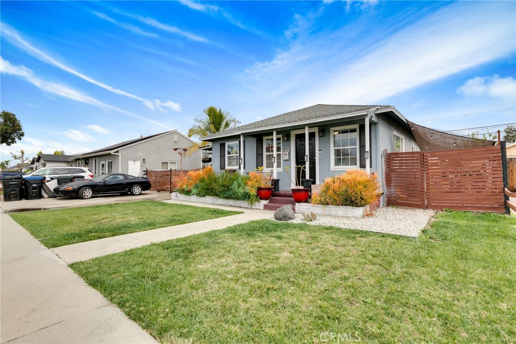 14502 Graystone Avenue