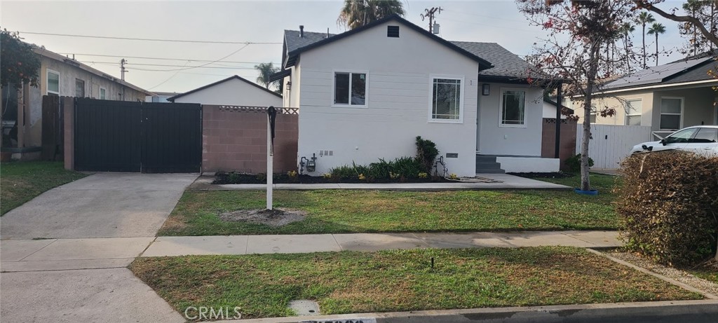 15223 Graystone Avenue
