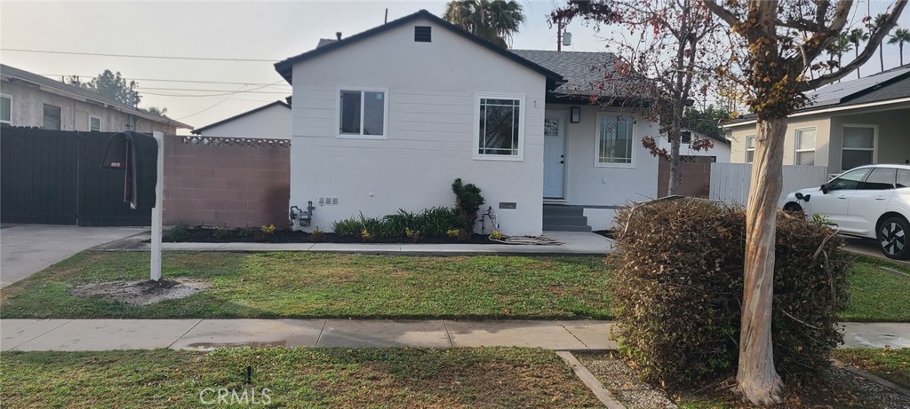 15223 Graystone Avenue