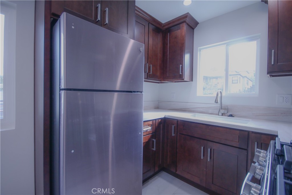 624 Silver Lake Boulevard 4