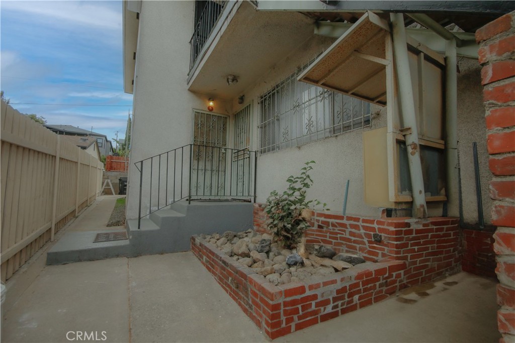 624 Silver Lake Boulevard 4
