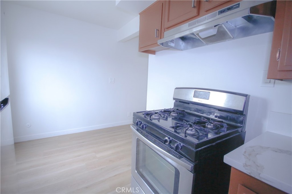 624 Silver Lake Boulevard 4