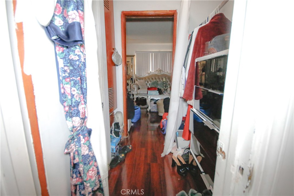 624 Silver Lake Boulevard 4