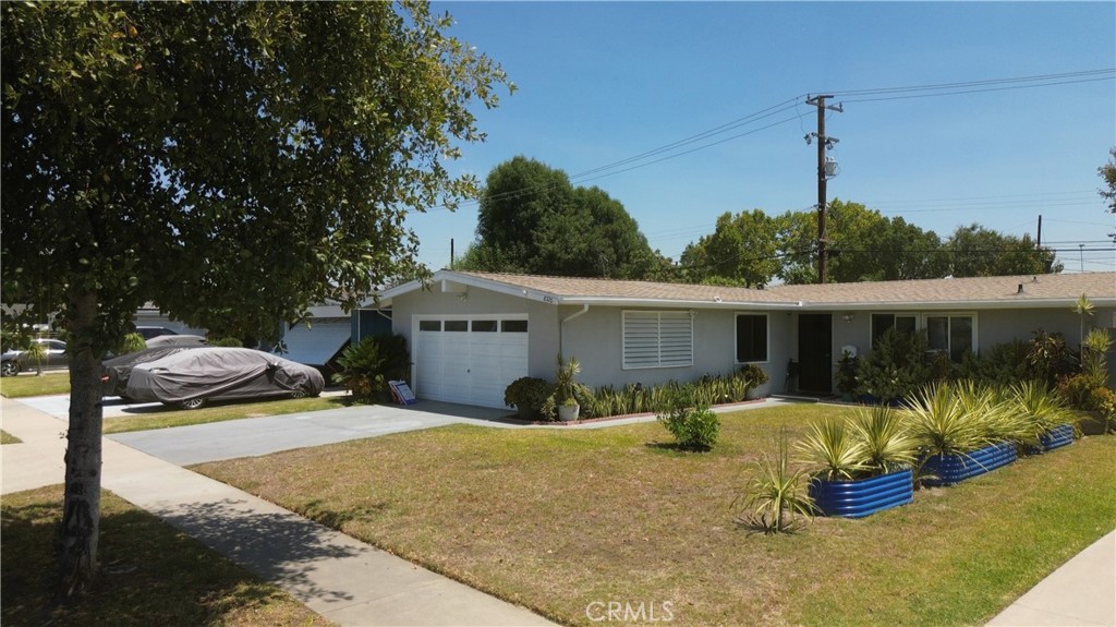 8326 Sanger Avenue