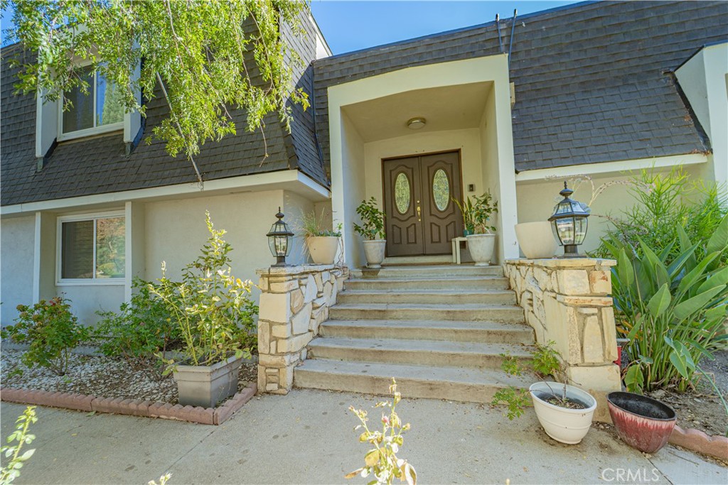19714 Romar Street Chatsworth Ca Us 91311 Dw26211726