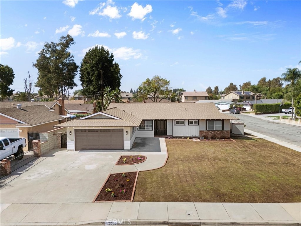 12152 Crystal Avenue