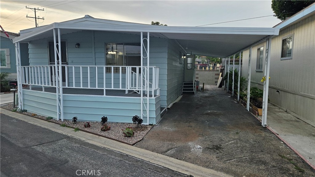 14352 Beach Boulevard 18