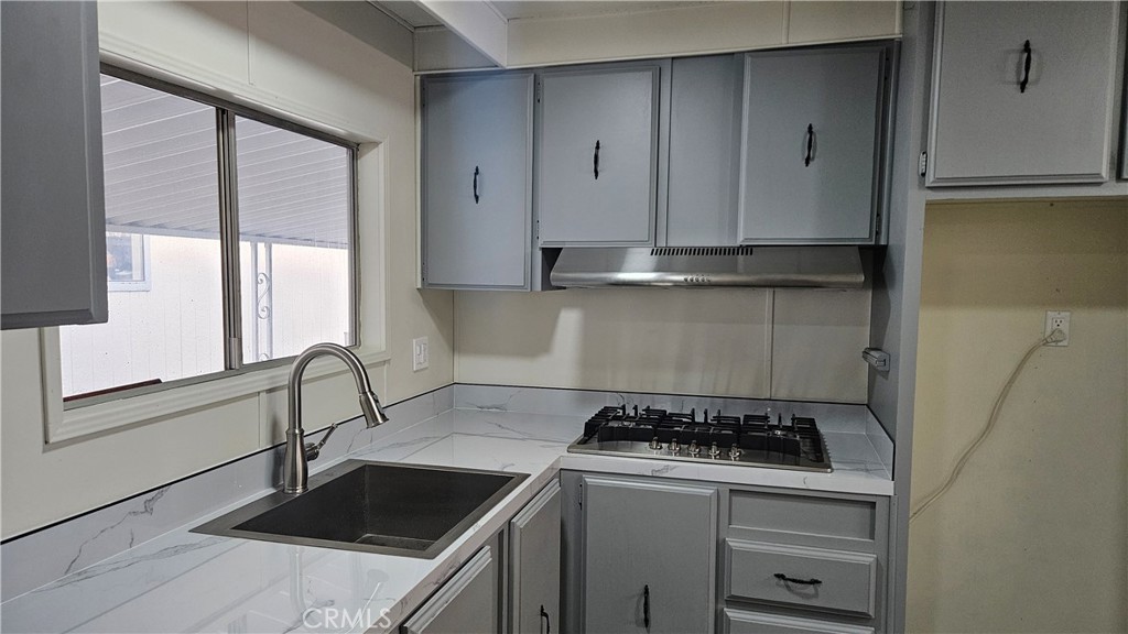 14352 Beach Boulevard 18