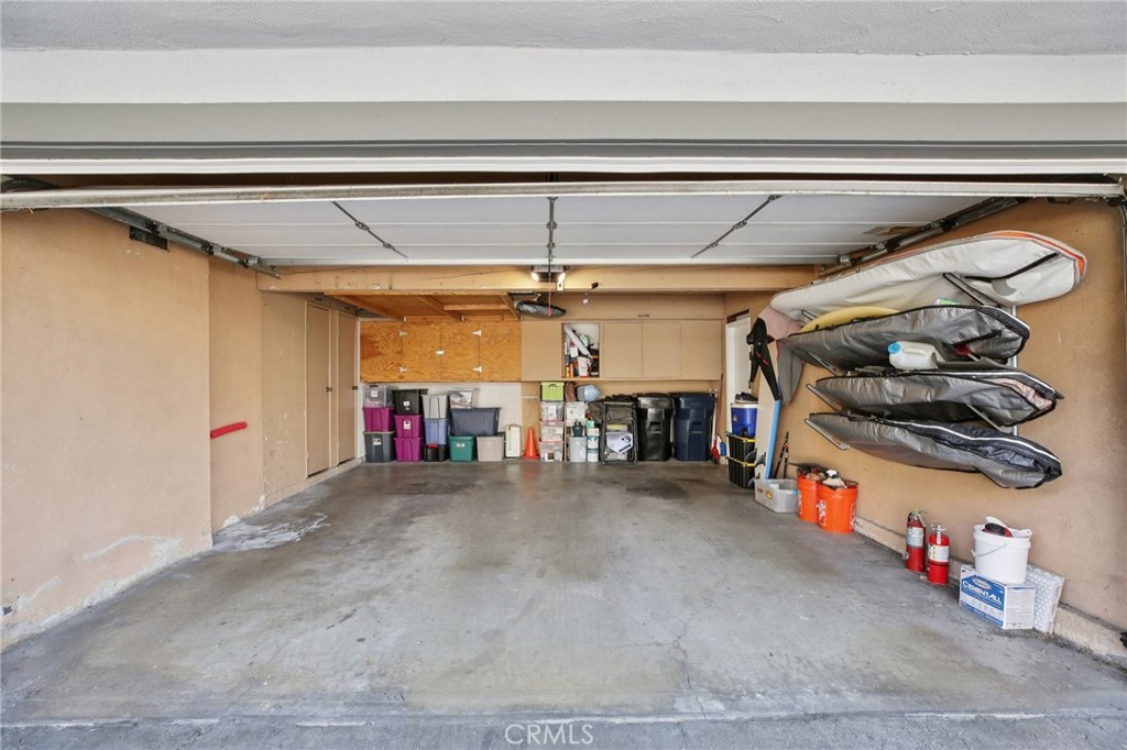 16407 De Anza
