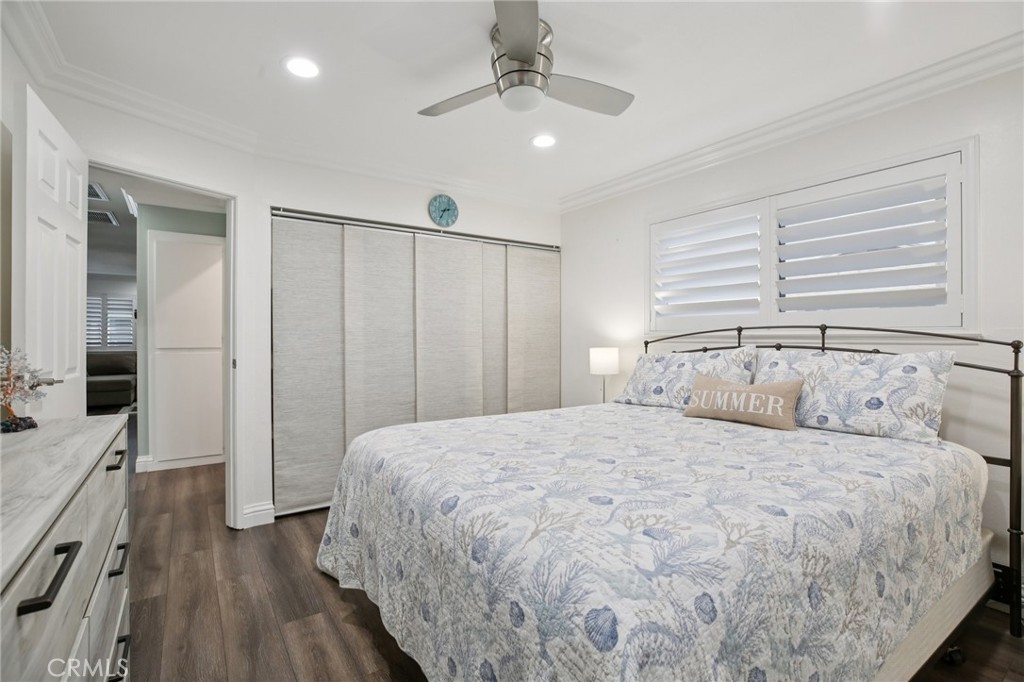 16407 De Anza