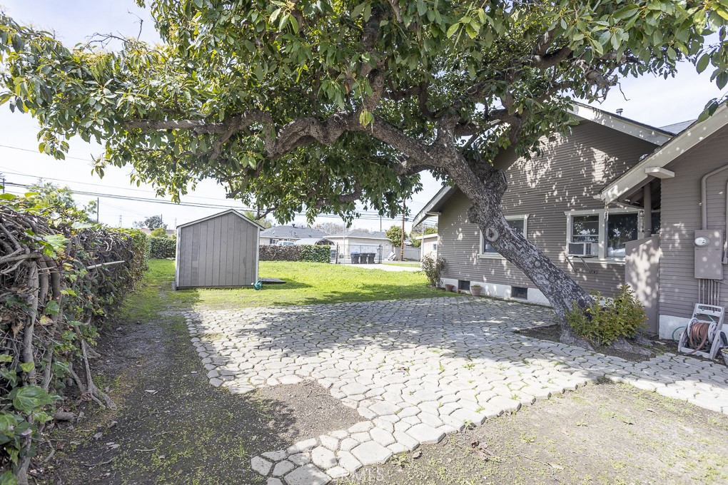 11247 Studebaker Road