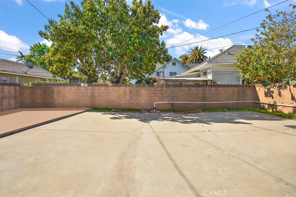 2116 Manitou Avenue