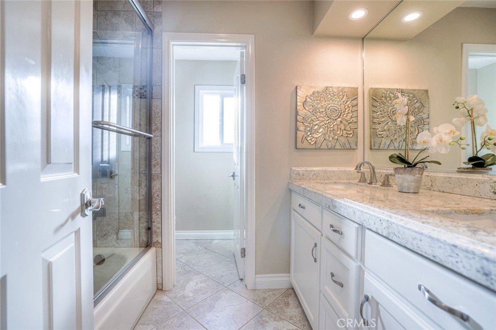 14935 New Vista Place