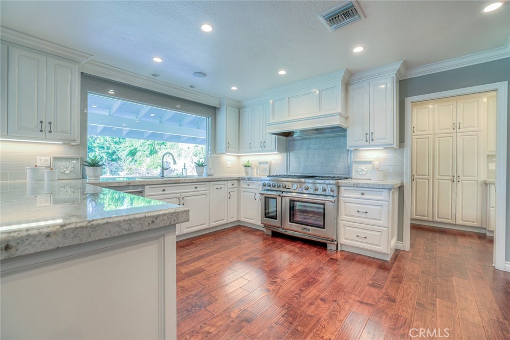 14935 New Vista Place