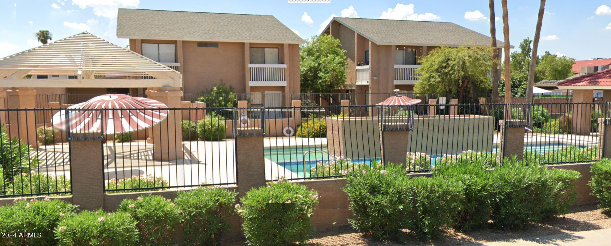 2845 E TRACY Lane, 4