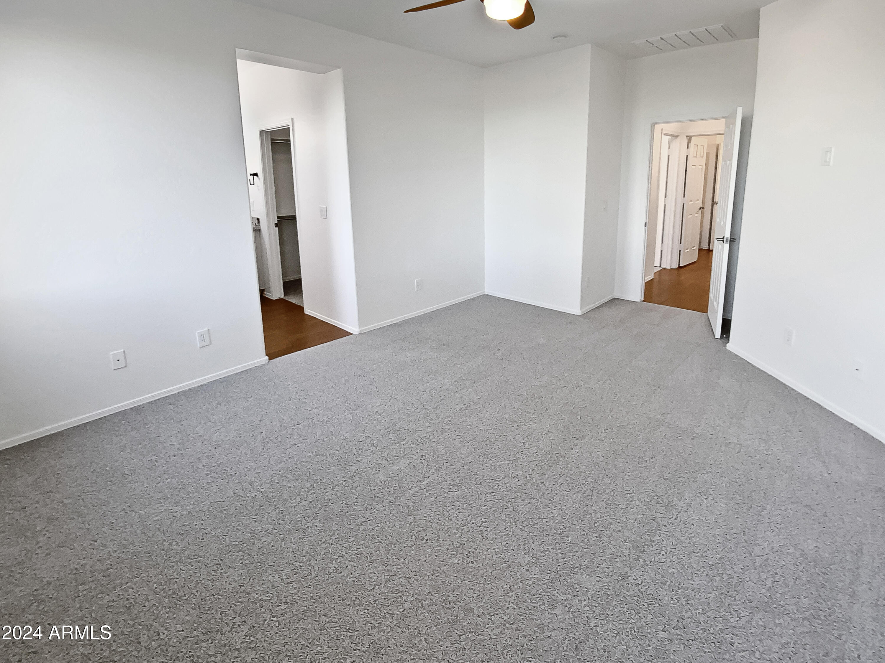 40728 N HUDSON Trail