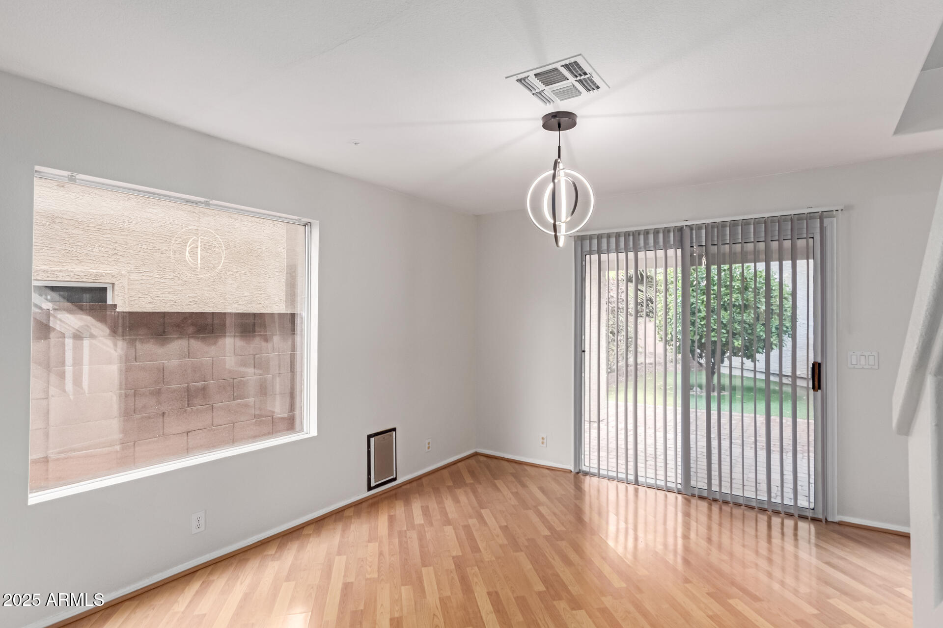 15550 N FRANK LLOYD WRIGHT Boulevard, 1037