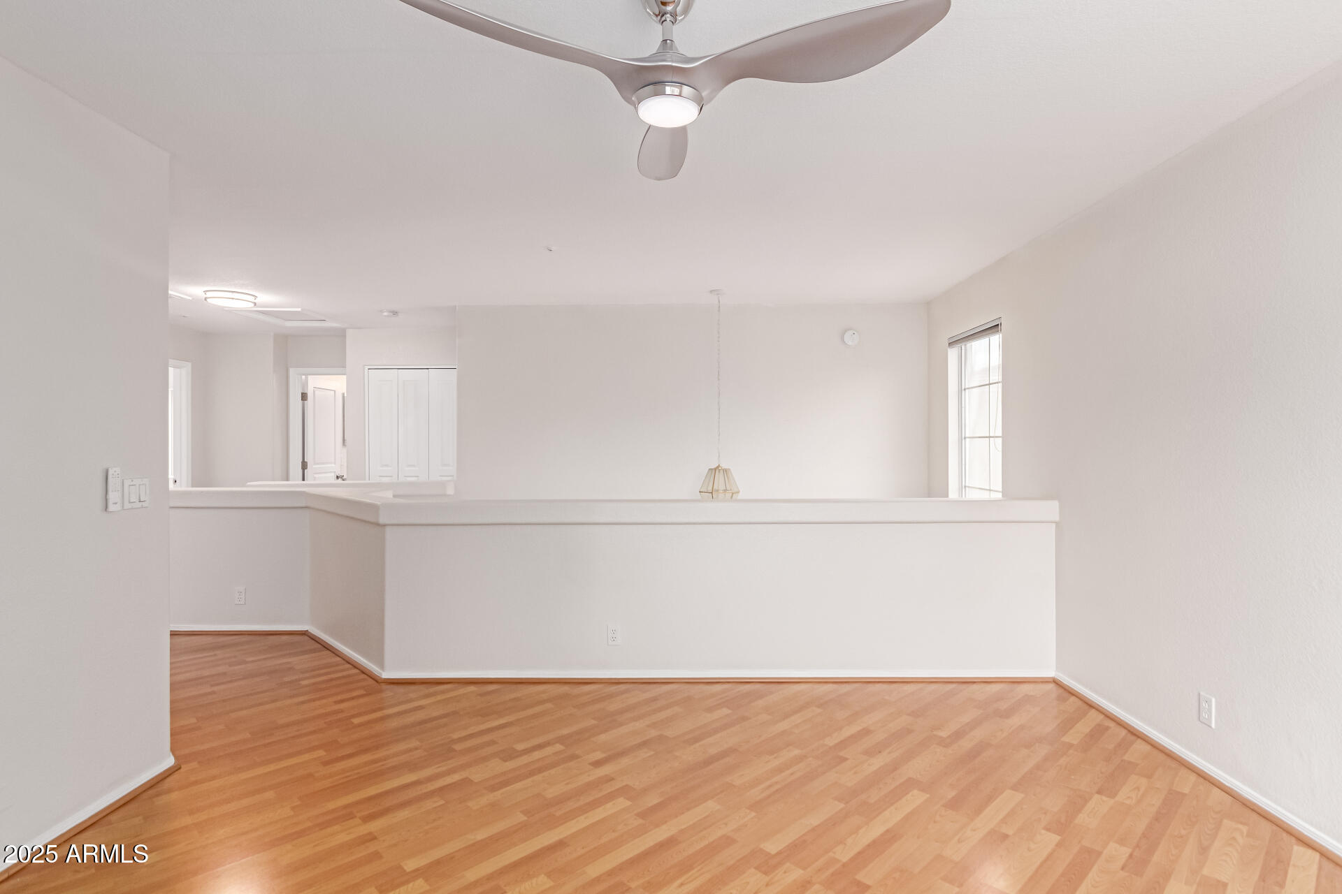 15550 N FRANK LLOYD WRIGHT Boulevard, 1037