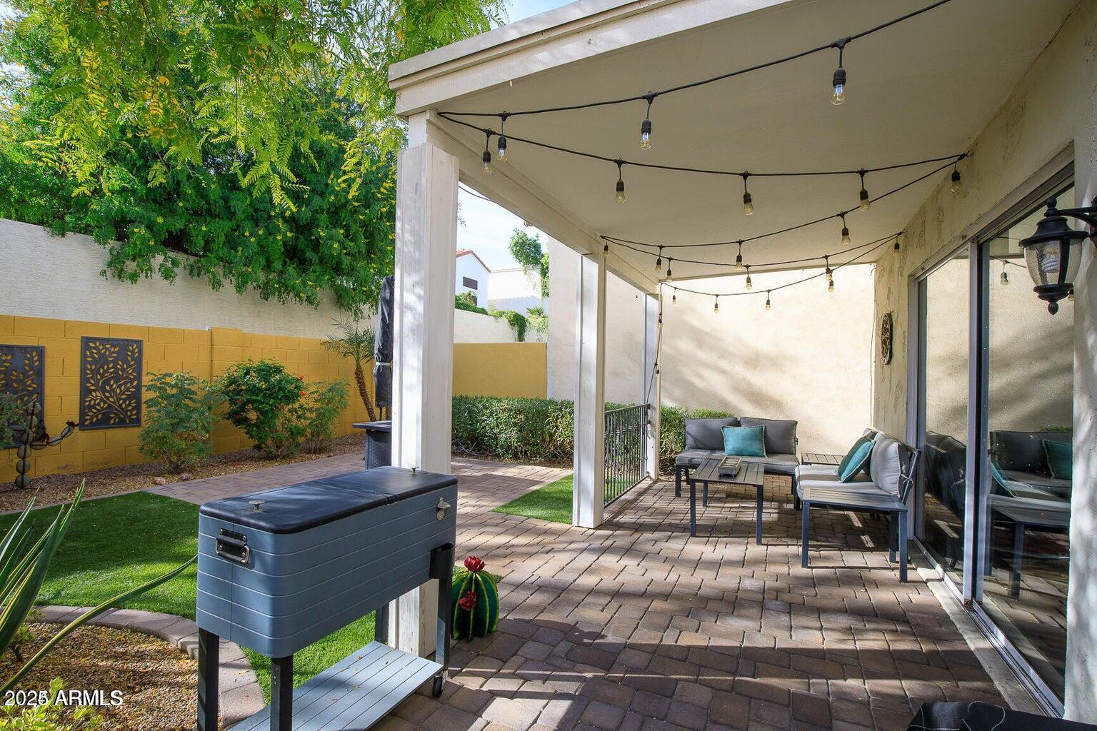 2339 E EVANS Drive