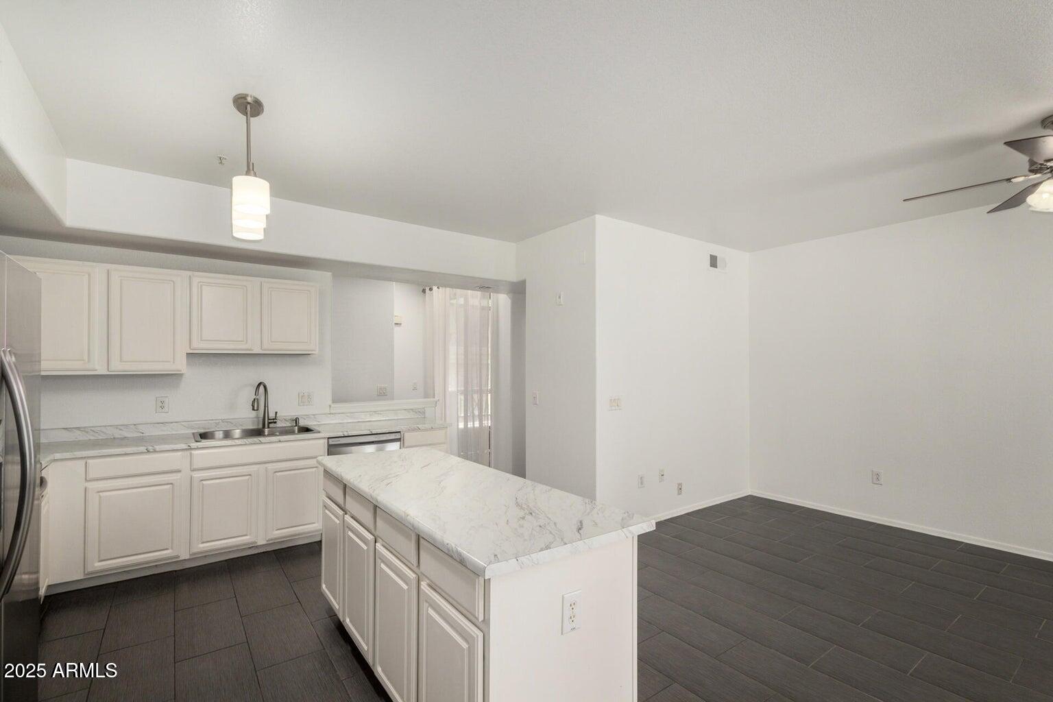 18250 N CAVE CREEK Road, 126