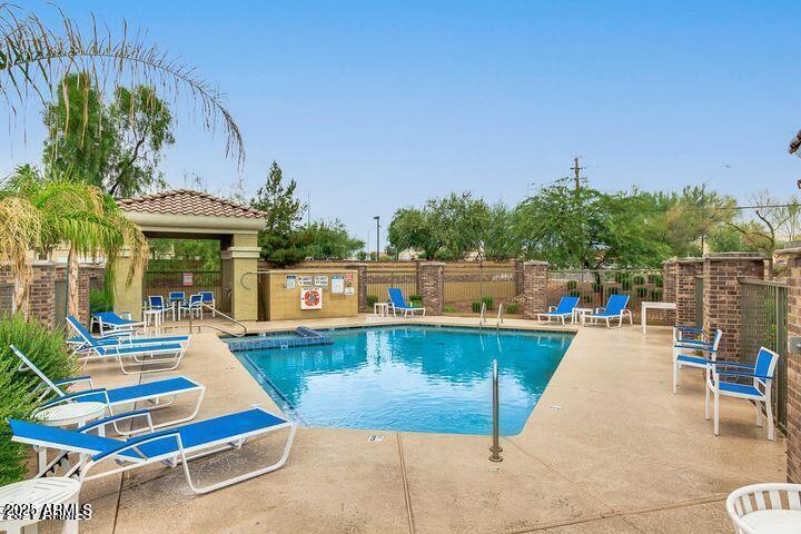 18250 N CAVE CREEK Road, 126