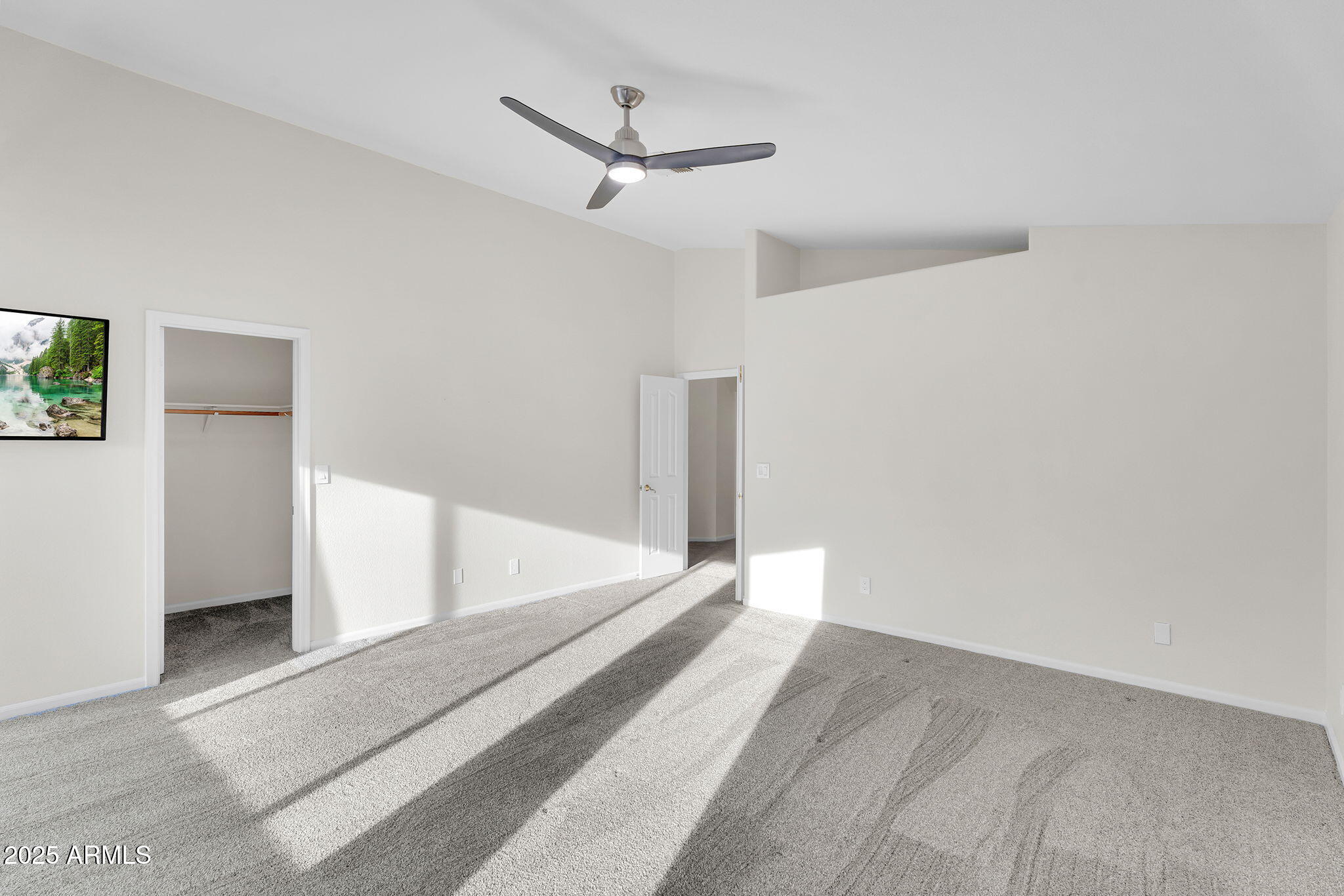 3230 S AMBROSIA Drive, Chandler