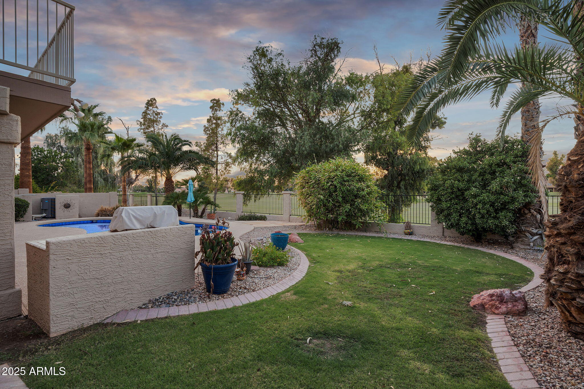 3230 S AMBROSIA Drive, Chandler
