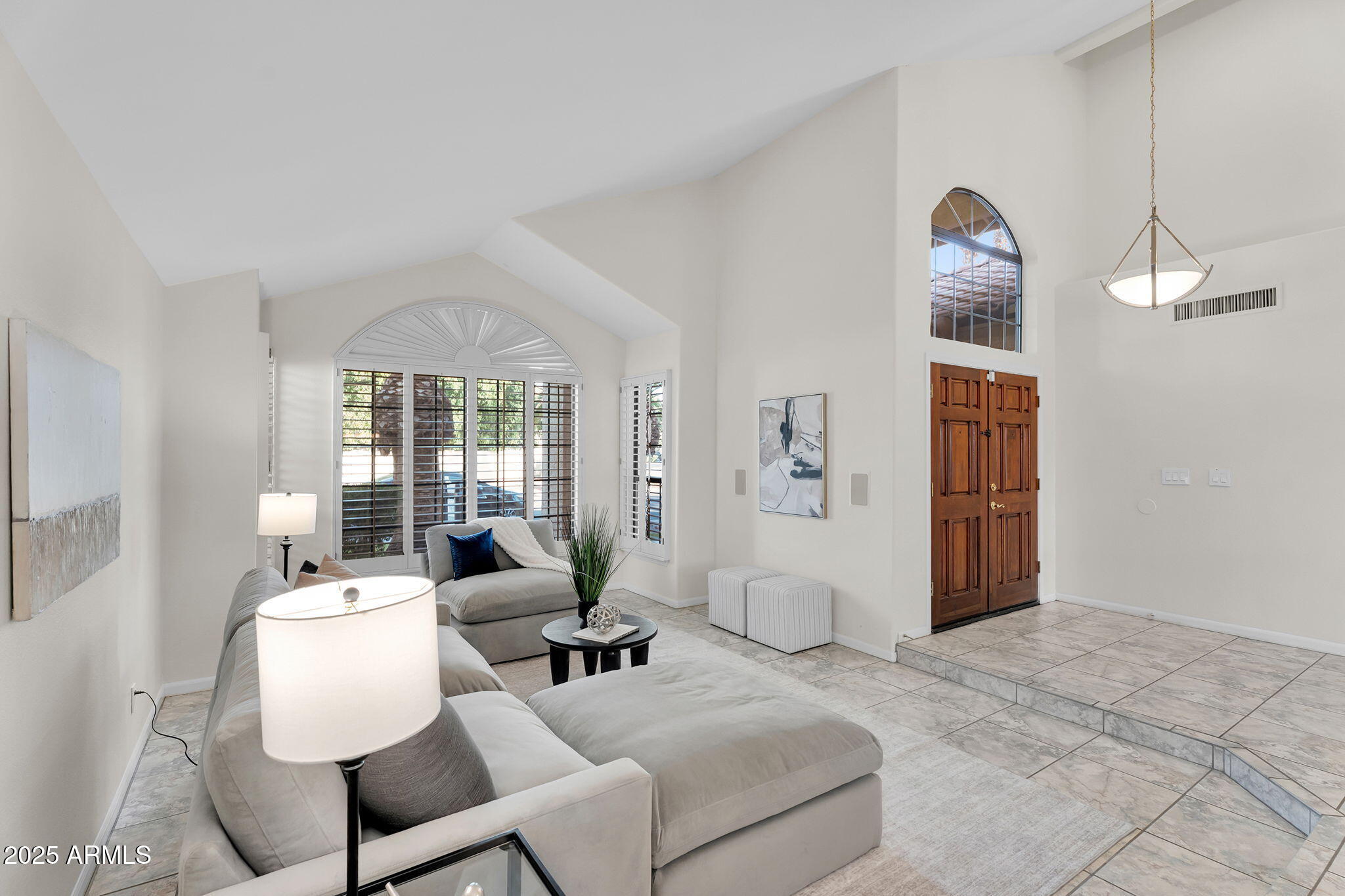 3230 S AMBROSIA Drive, Chandler