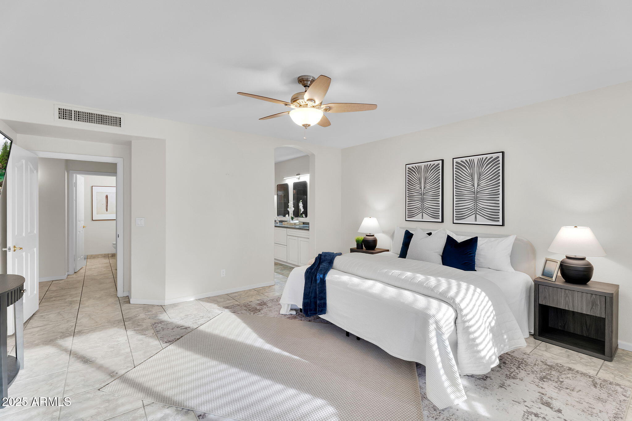 3230 S AMBROSIA Drive, Chandler