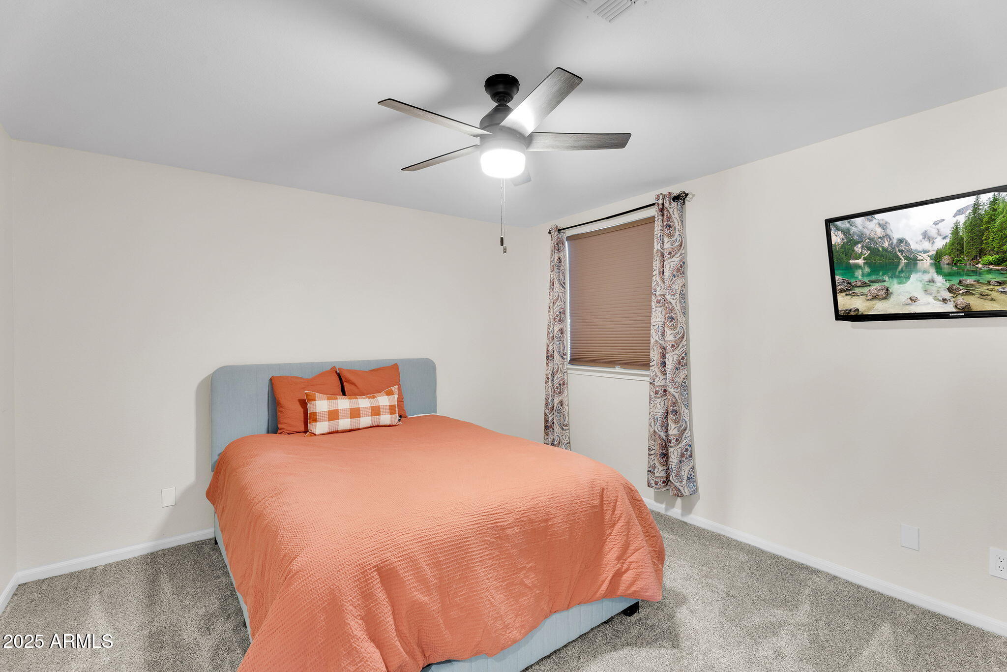 3230 S AMBROSIA Drive, Chandler