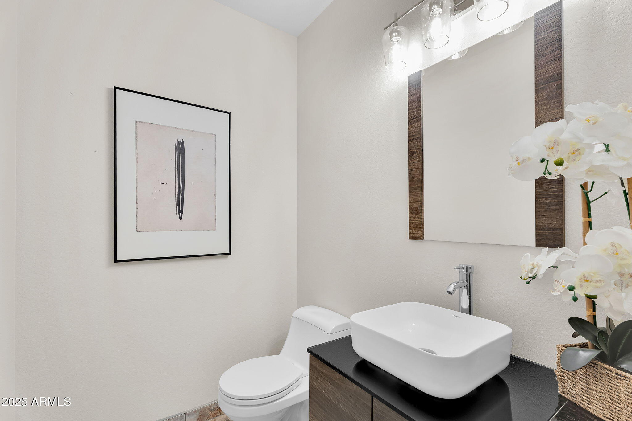 3230 S AMBROSIA Drive, Chandler