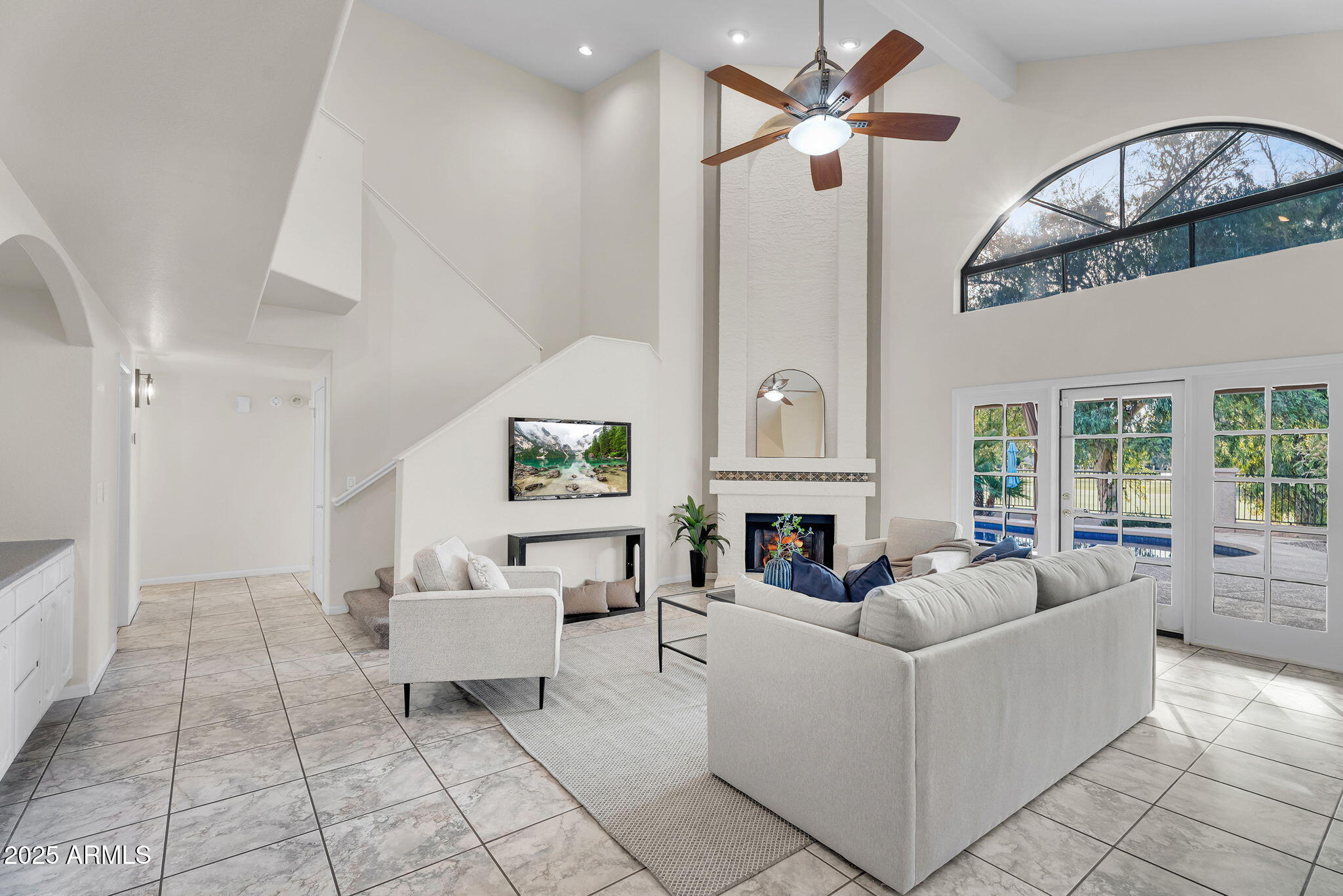 3230 S AMBROSIA Drive, Chandler