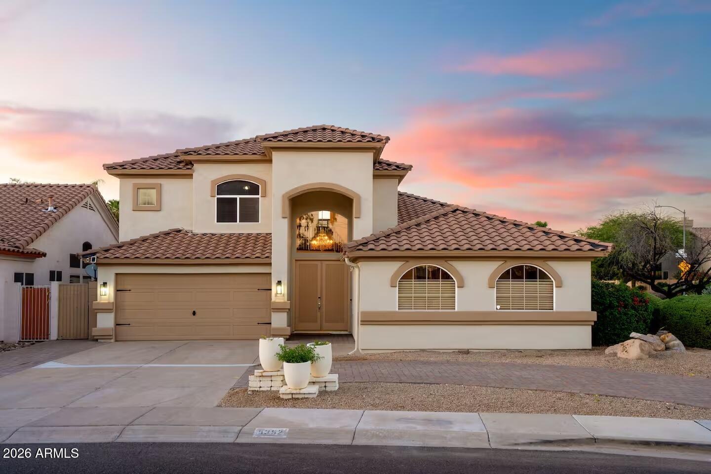 5352 E WOODRIDGE Drive