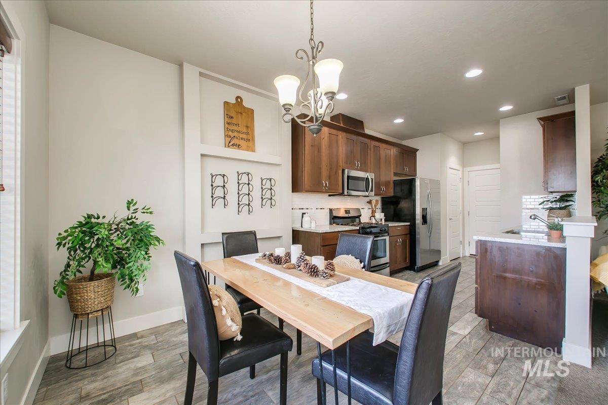 460 E 51st St.